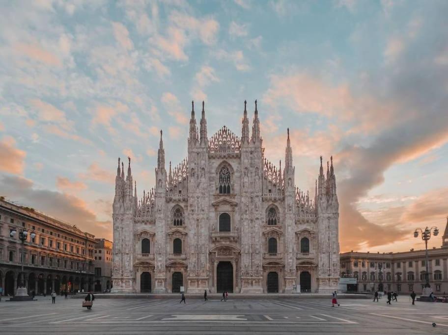 10 Minuti Metro Stazione - Attico Moderno Milán