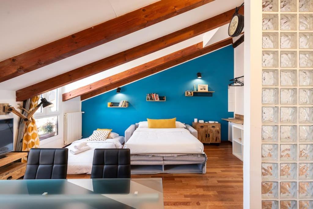 10 Minuti Metro Stazione - Attico Moderno Apartamento Milán